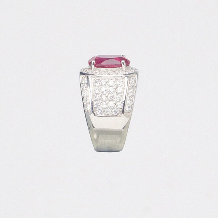 Anello argento fascia rubino corona zirconi
