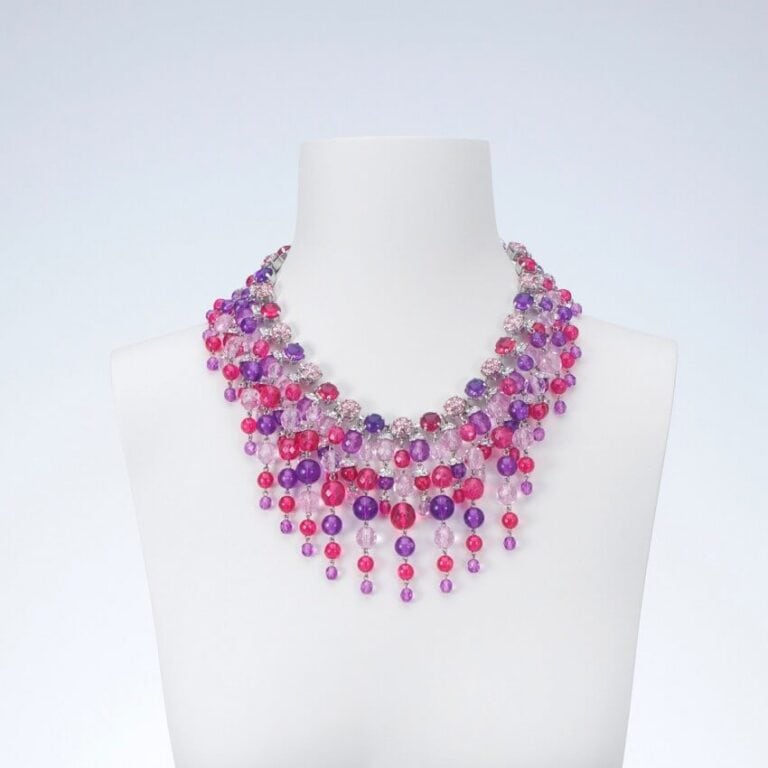 collana girocollo cascata cristalli fucsia