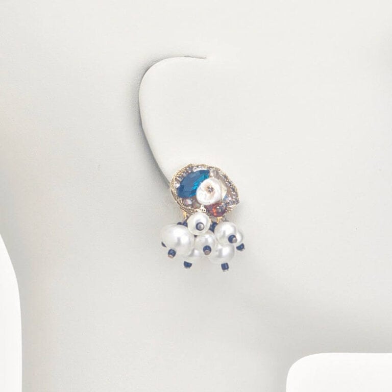 orecchino clip bianco blu