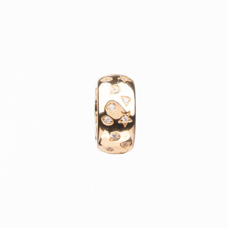 Anello fascia stondata con stelle e gocce di zirconi 4
