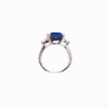 Anello pietra centrale taglio rettangolare blu zaffiro 3