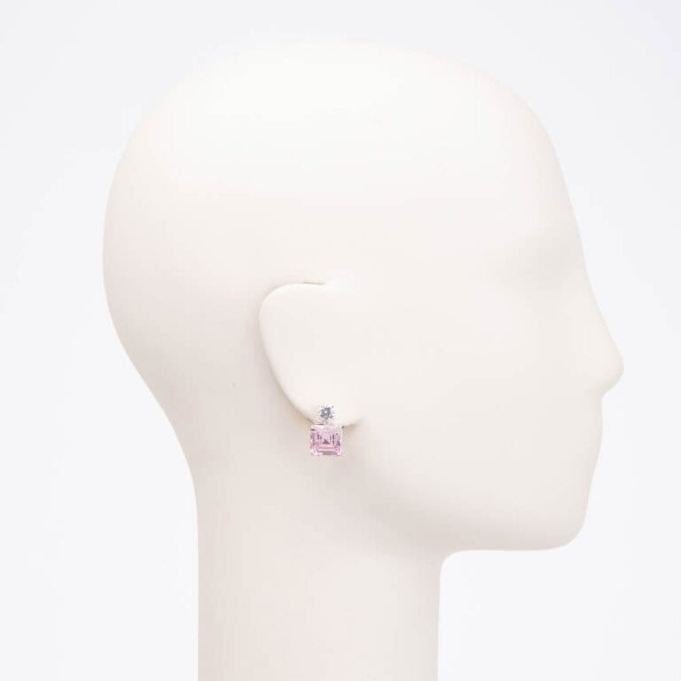 Orecchini perno punto luce zircone rosa carrè pendente 2