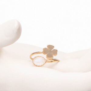 Anello piccolo contrariè oro quadrifoglio pietra luna 3