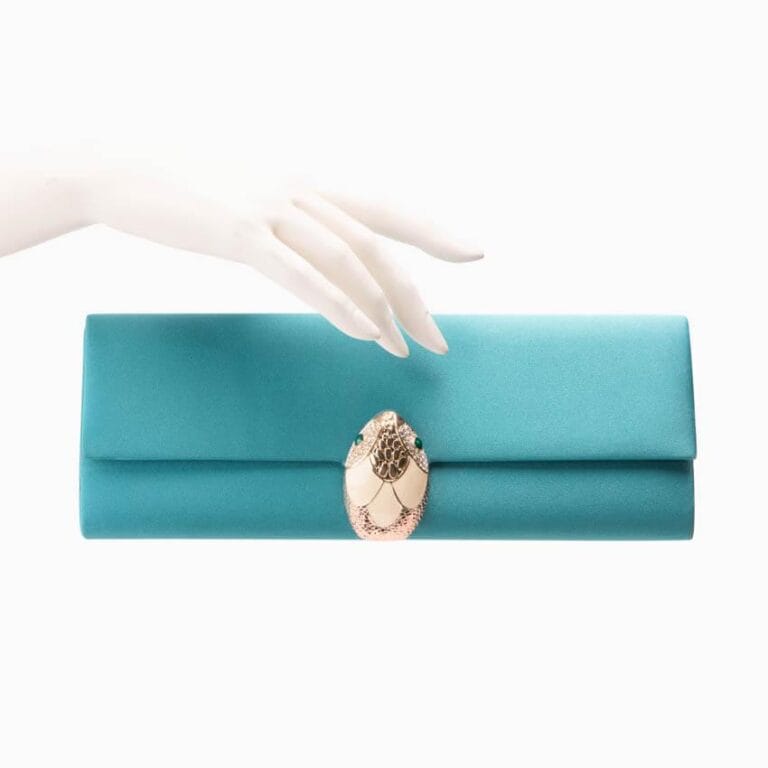 Pochette seta fibbia testa serpente verde smeraldo 2