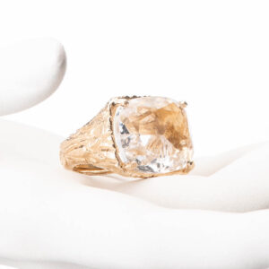 Anello moderno oro pietra cristallo rocca 1