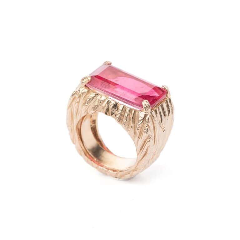 Anello moderno pietra rettangolare rosso tormalina 2