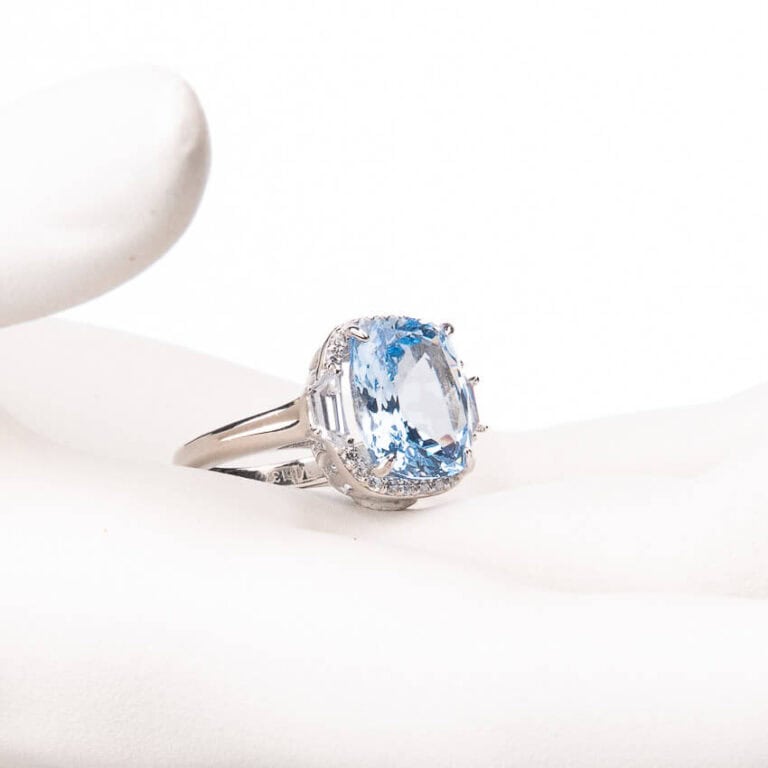 Anello argento pietra centrale spinello acquamarina 1