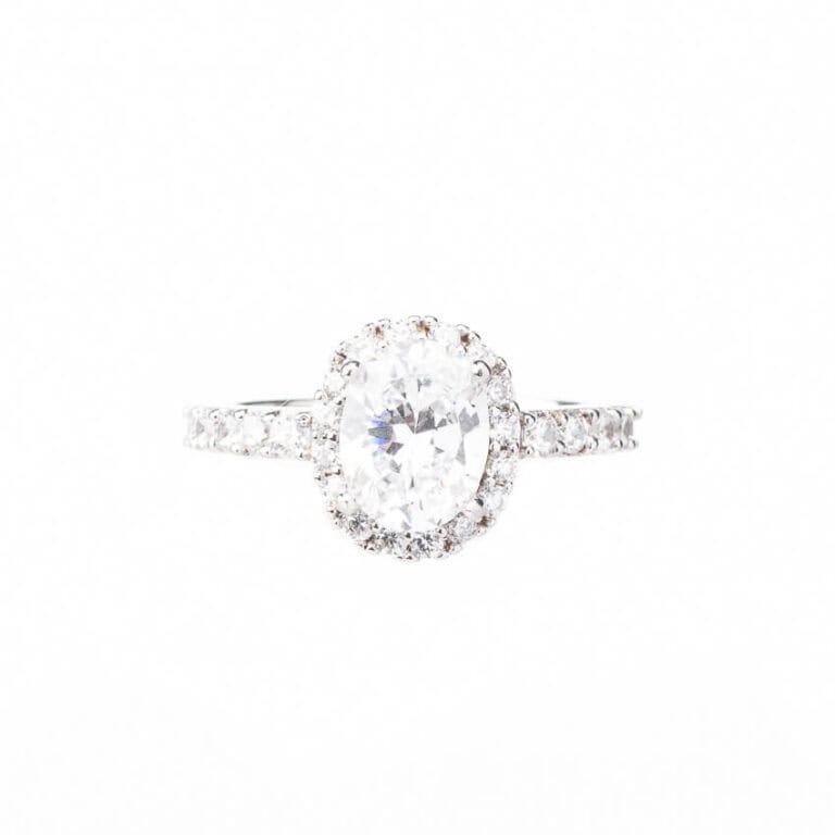 Anello argento pietra centrale taglio ovale 3