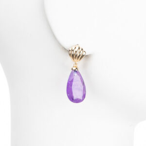 Orecchini pendenti perno placcati goccia viola