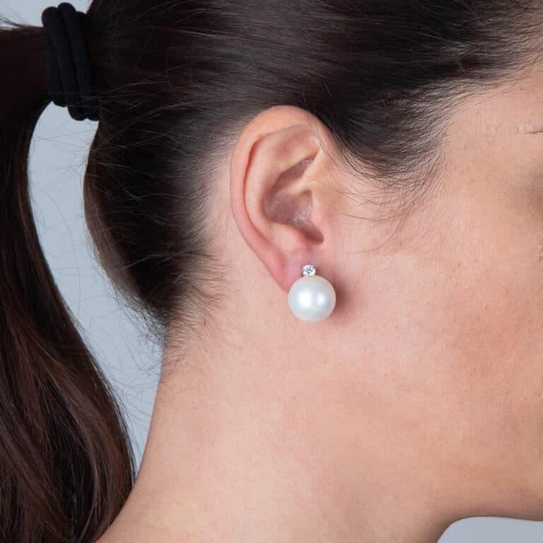 Orecchino a clip con perla 14mm e zircone - immagine 3
