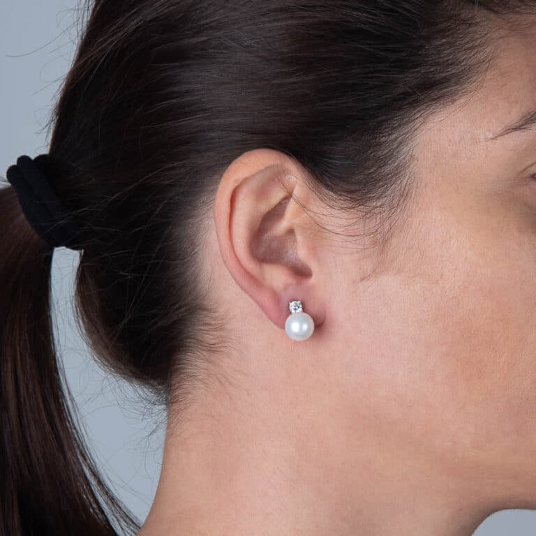 Orecchino a clip con perla 10mm e zircone - immagine 3
