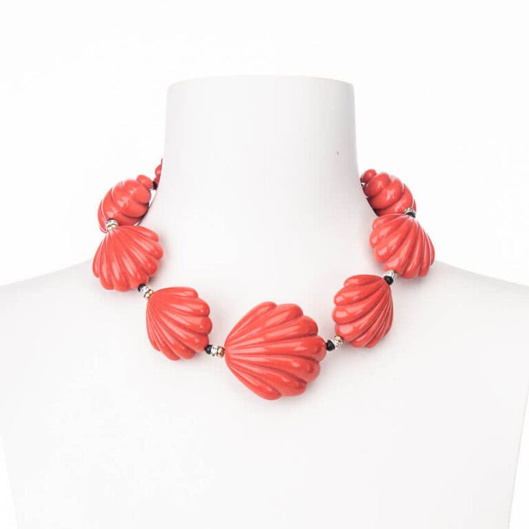 Collana girocollo conchiglie resina rosso corallo 1