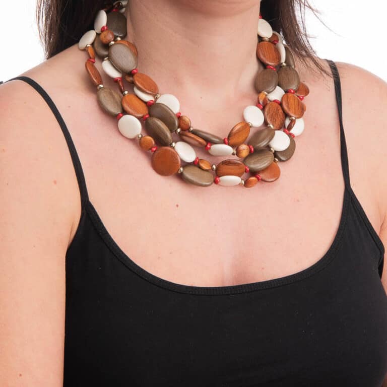 Collana girocollo multifili mix legno 2