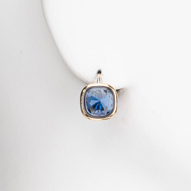 Orecchini monachella poco pendente pietra semipreziosa blu 1