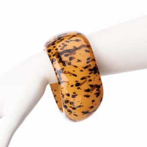 Bracciale rigido grande resina marrone fantasia animalier 1