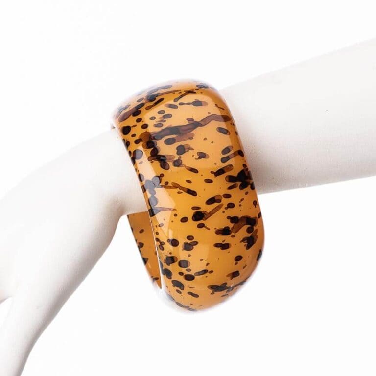 Bracciale rigido grande resina marrone fantasia animalier 1