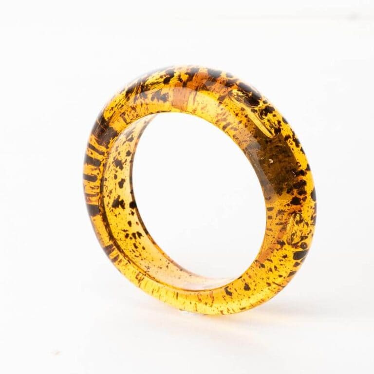Bracciale rigido resina color ambra nero fantasia animalier 2
