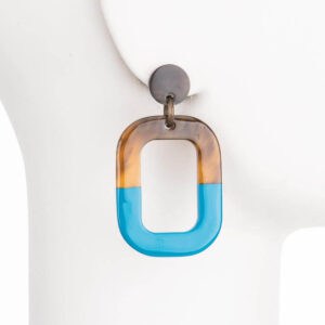 Orecchini moderni perno corno smalto azzurro 1