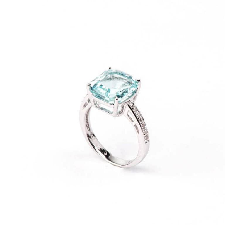 Anello argento pietra acquamarina taglio cuscino 02
