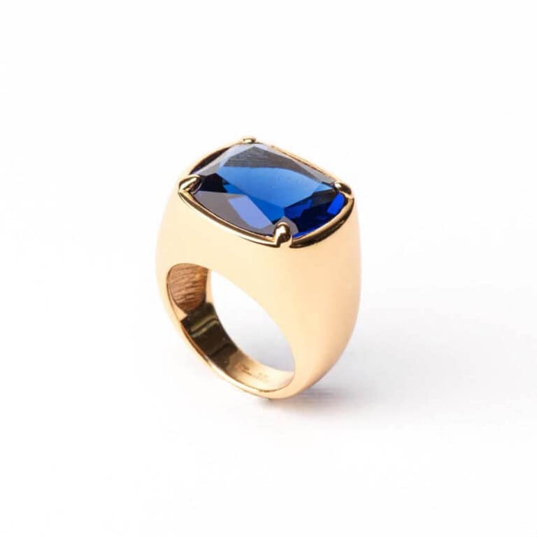 Anello argento placcato oro pietra centrale blu zaffiro 05
