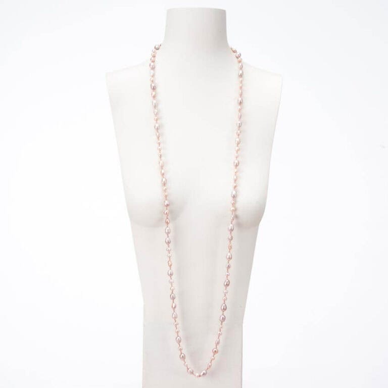 Collana lunga perle di fiume gradazione rosa