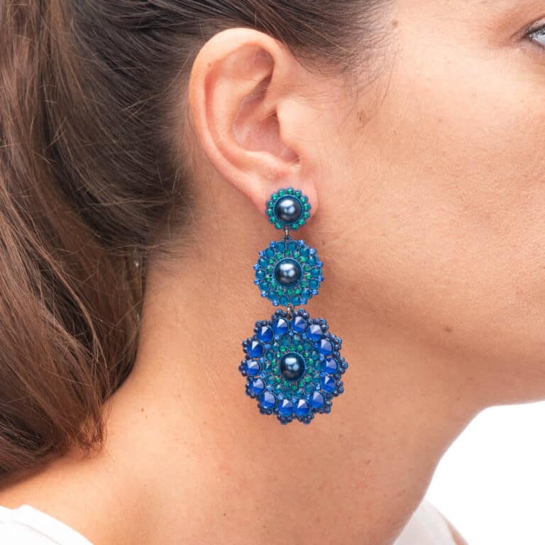 Orecchini perno pendenti fiore cristalli bluette turchese 01